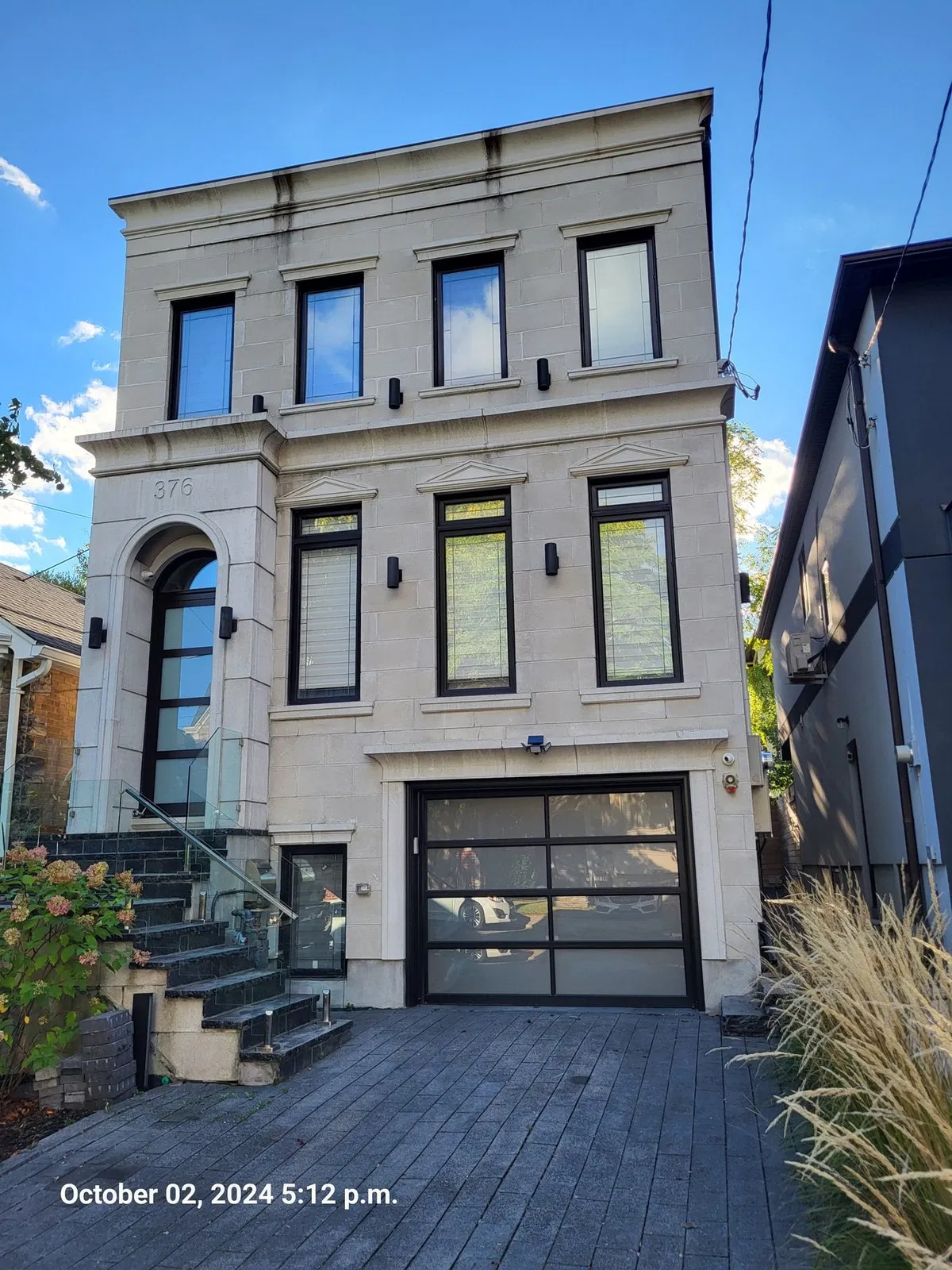 Elm Road Custom Home project photo 13