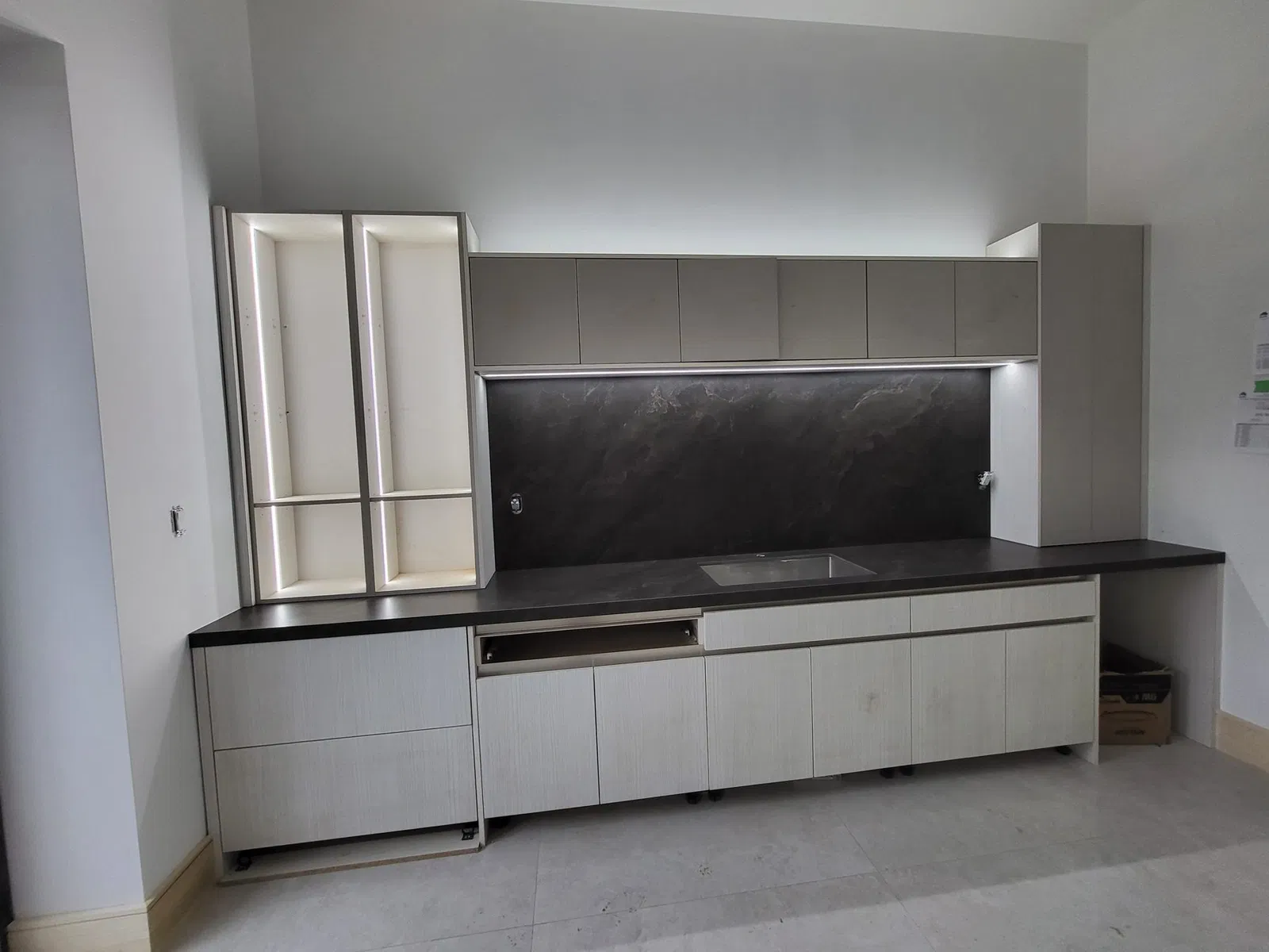 Elm Road Custom Home project photo 15
